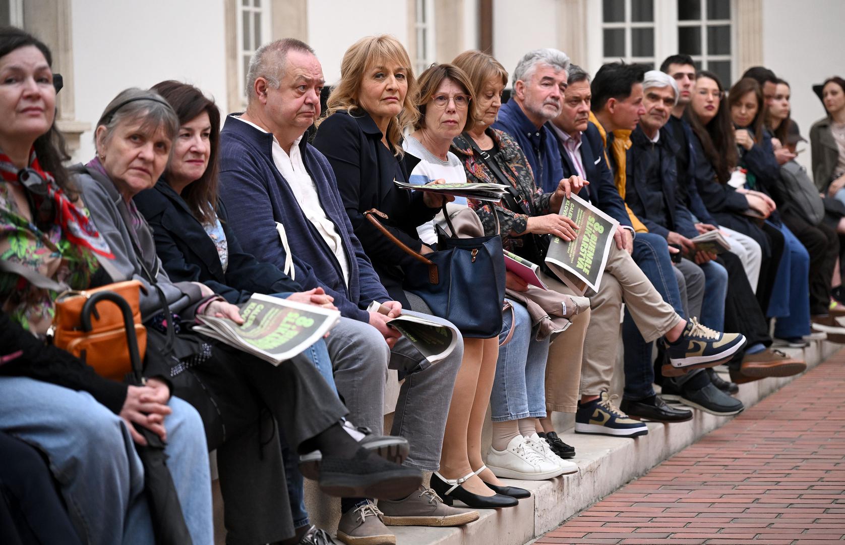 Nakon toga odlazi u Muzej Grada Vukovara, od 8. srpnja do 24. kolovoza, Pučko otvoreno učilište Poreč, od 29. listopada do 28. studenog te Narodni muzej Zadar – Providurova palača, od 15. listopada do 29. siječnja 2027.