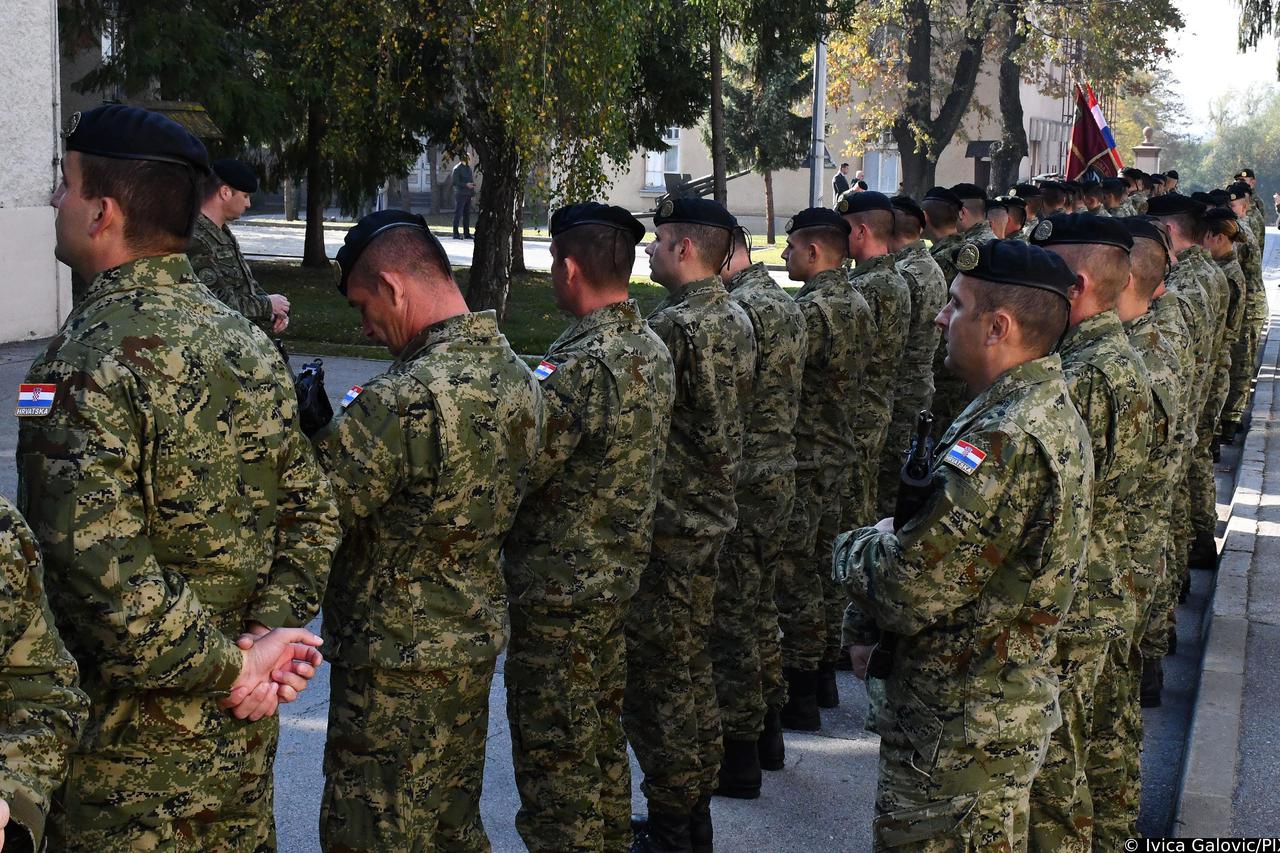 Požega: Predsjednik Milanović sudjelovao na svečanosti polaganja prisege 32. naraštaja vojnih ročnika