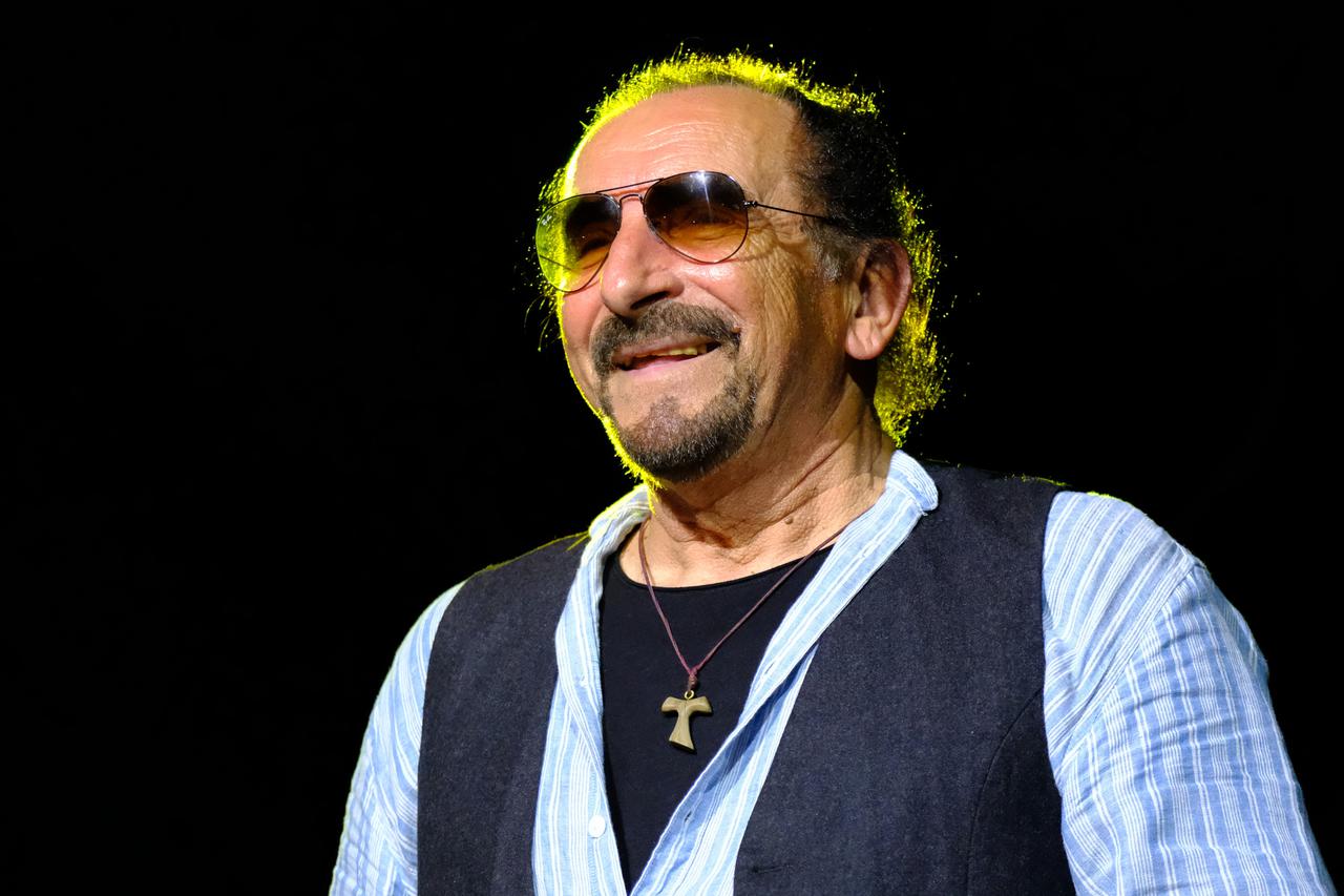 Zagreb: Nastup Željka Bebeka na Festivalu vatrometa