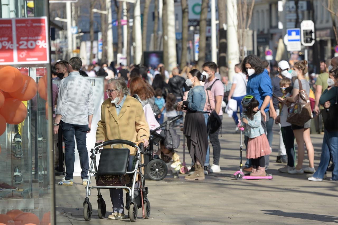 AUSTRIA-VIENNA-EASTER HOLIDAYS-COVID-19 LOCKDOWN