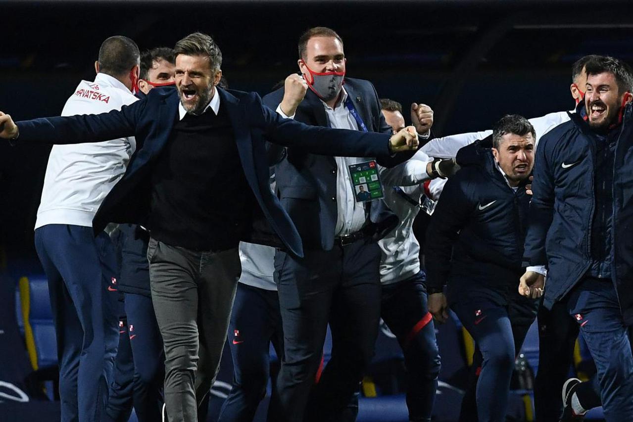 Slavlje hrvatskih igrača nakon ulaska u četvrtfinale Europskog prvenstva