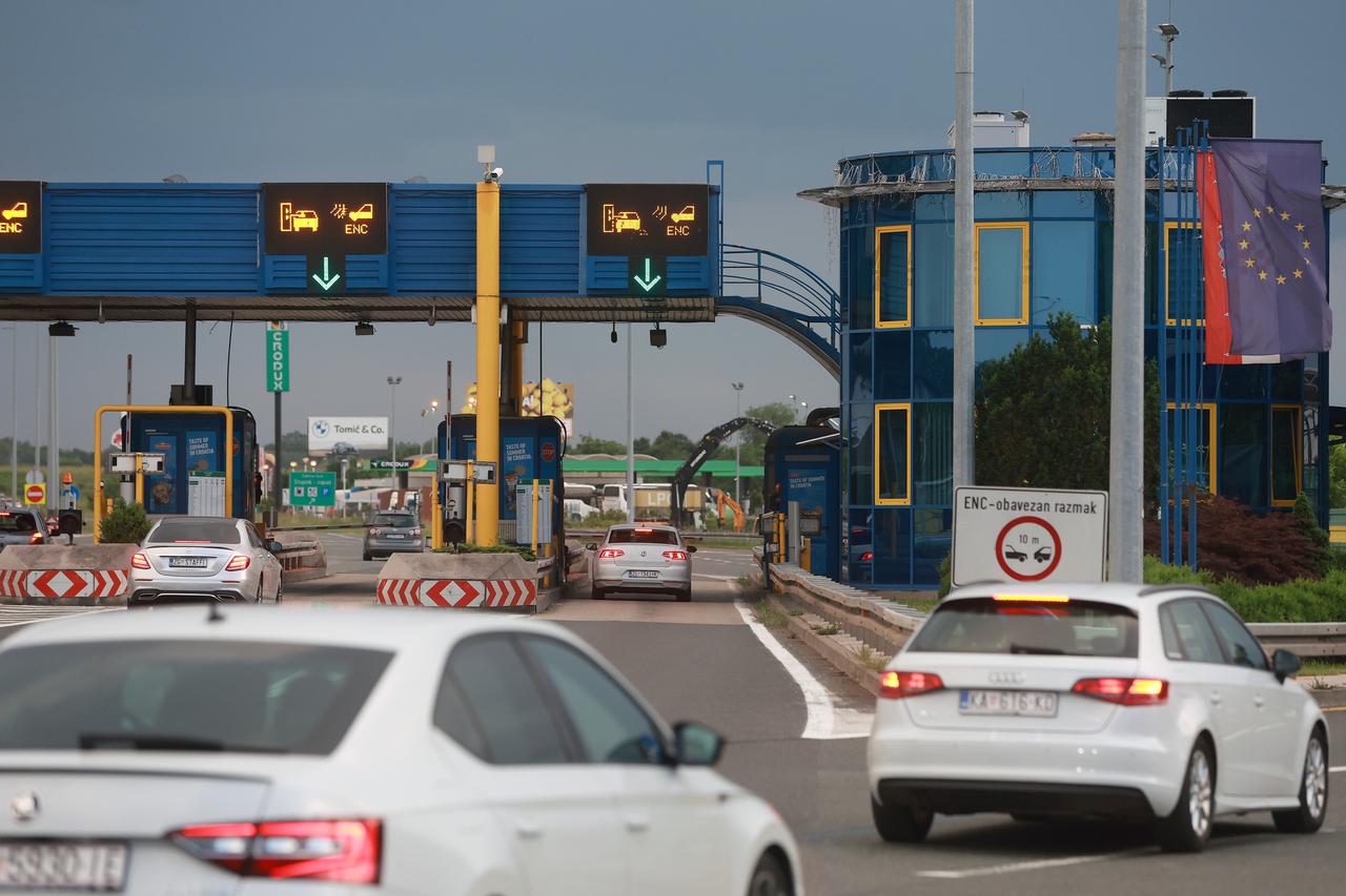 Zagreb: Na ulaznoj naplatnoj postaji Lu?ko krenula je nova regulacija prometa 