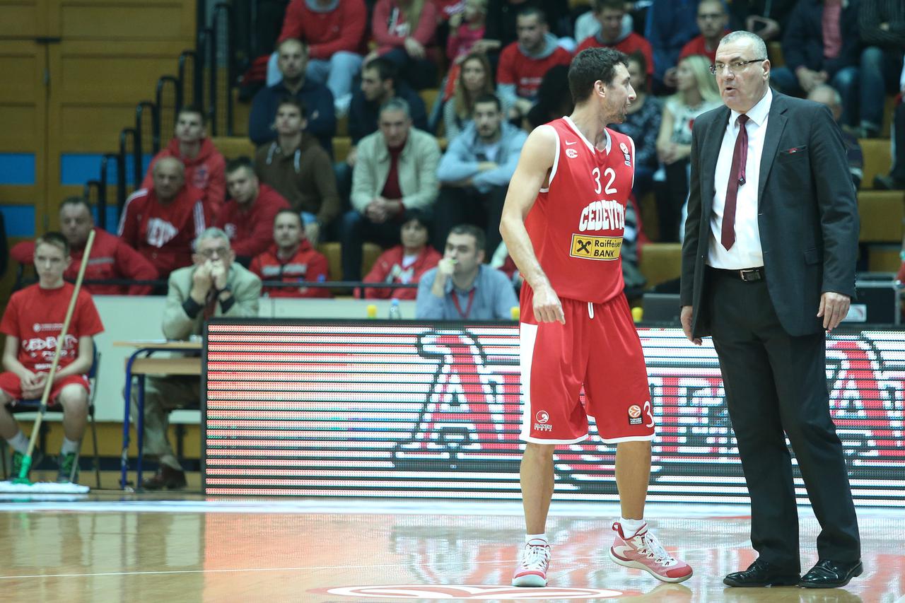 14.11.2014., KC Drazen Petrovic, Zagreb - Euroliga, 05. kolo, KK Cedevita - Alba Berlin. Jasmin Repesa, Roko Ukic. Photo: Sanjin Strukic/PIXSELL
