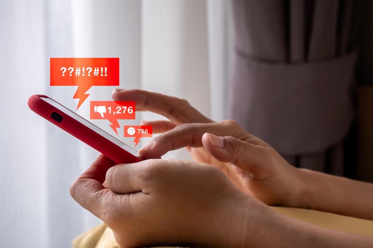 online nasilje