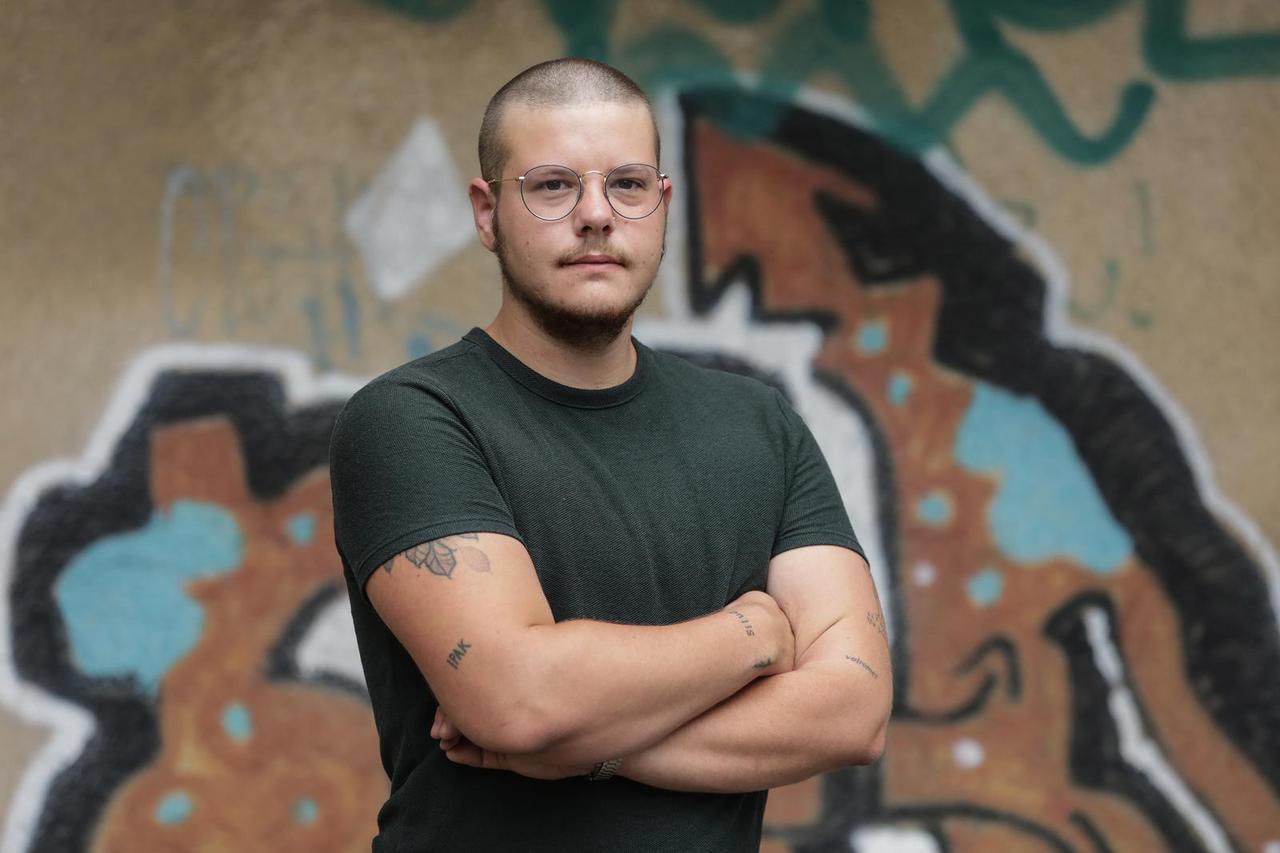 Zagreb: Dramaturg Espi Tomičić