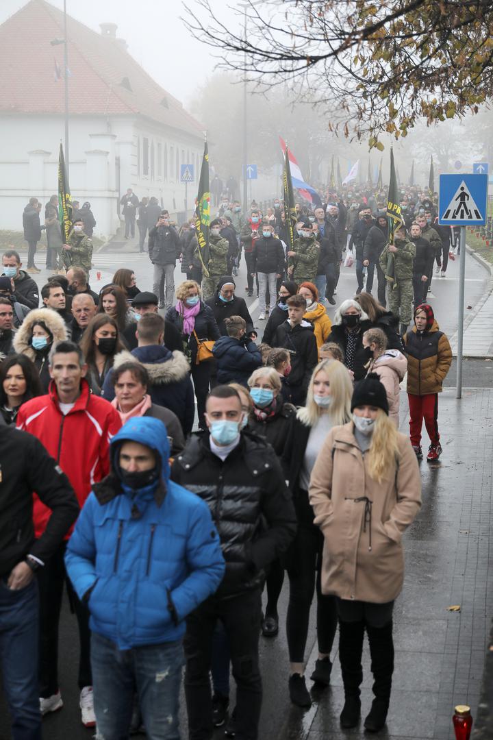 18.11.2019., Vukovar - Dan sjecanja na zrtvu Vukovara i Skabrnje 1991.-2020. Krenula Kolona sjecanja u posebnim okolnostima zbog epidemije koronavirusa. Photo: Emica Elvedji/PIXSELL