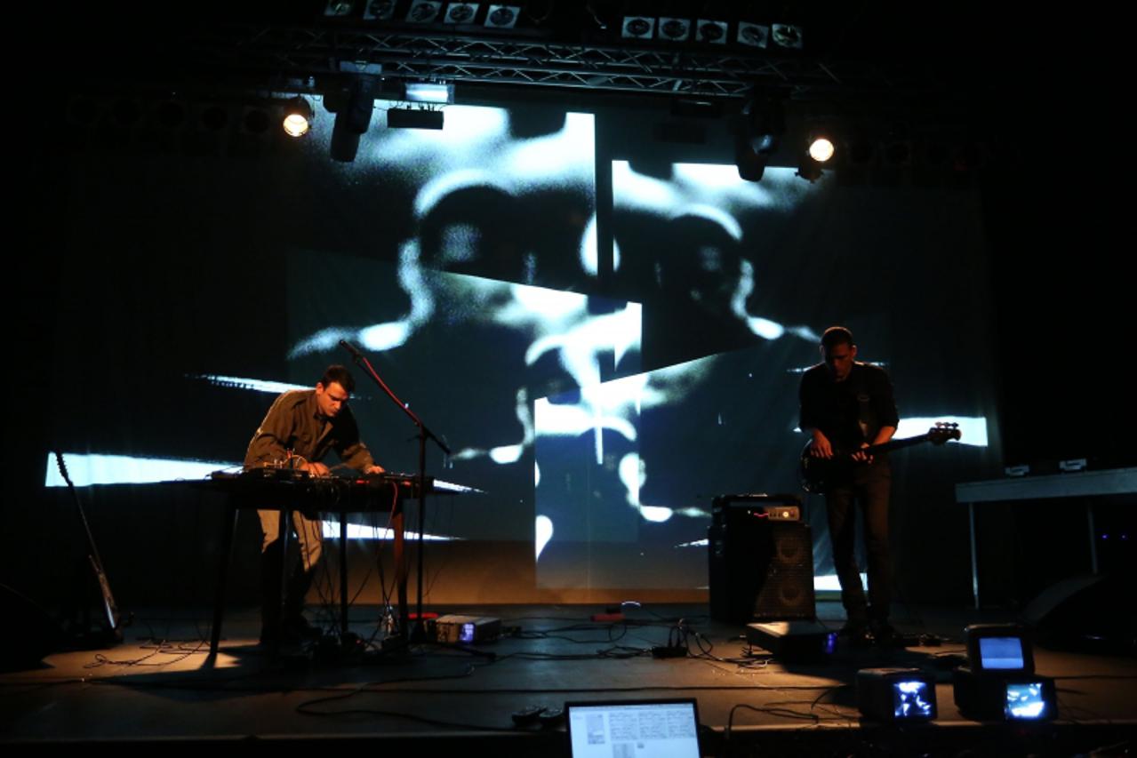 'sinkauz_nnn_kul_080213'