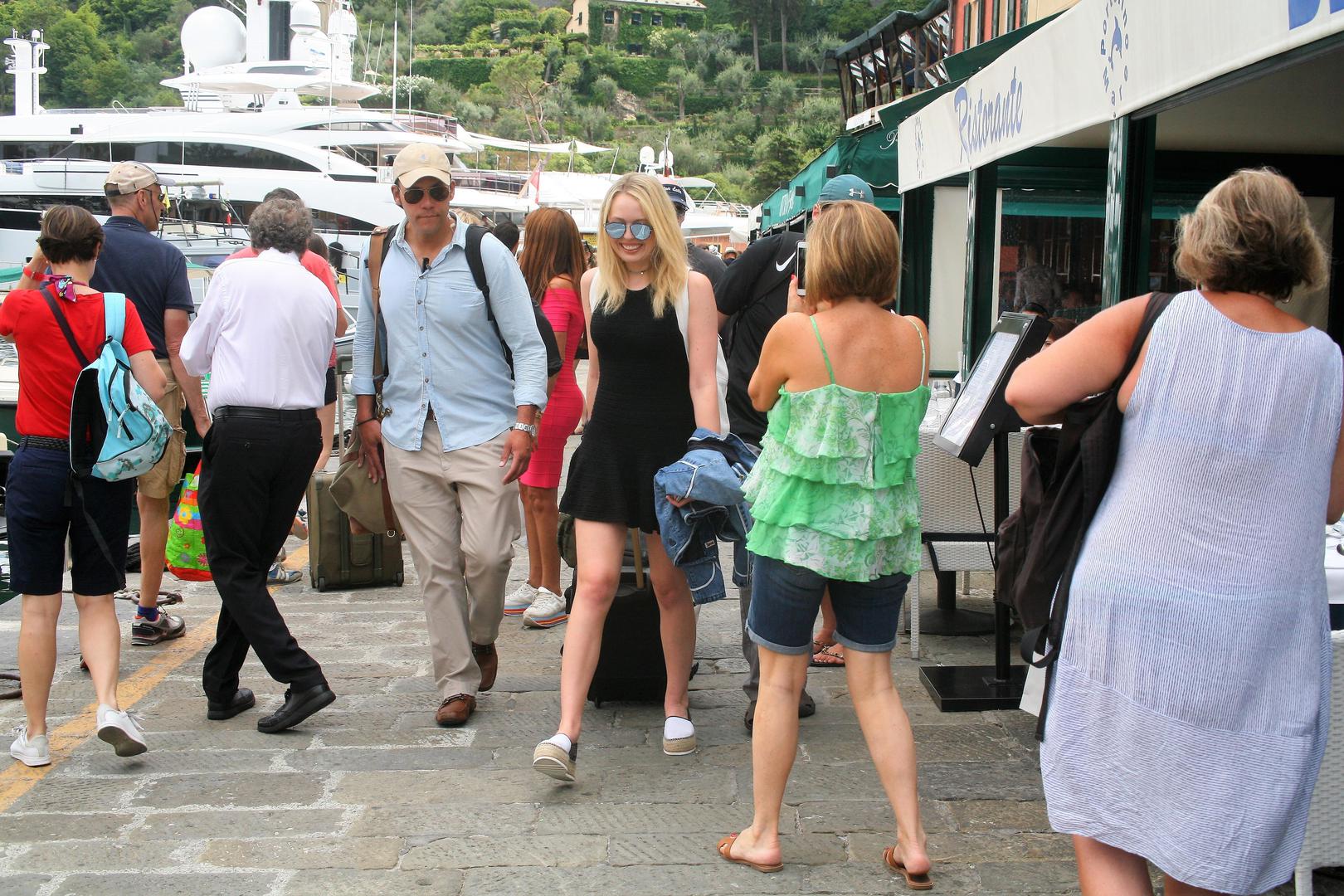 Dvadesetrogodišnja Tiffany, za koju je Trump jednom prilikom rekao da njome i ne ponosi toliko, već duže vrijeme uživa u Italiji i nakon  Caprija s mamom se odmarala u Portofinu. 