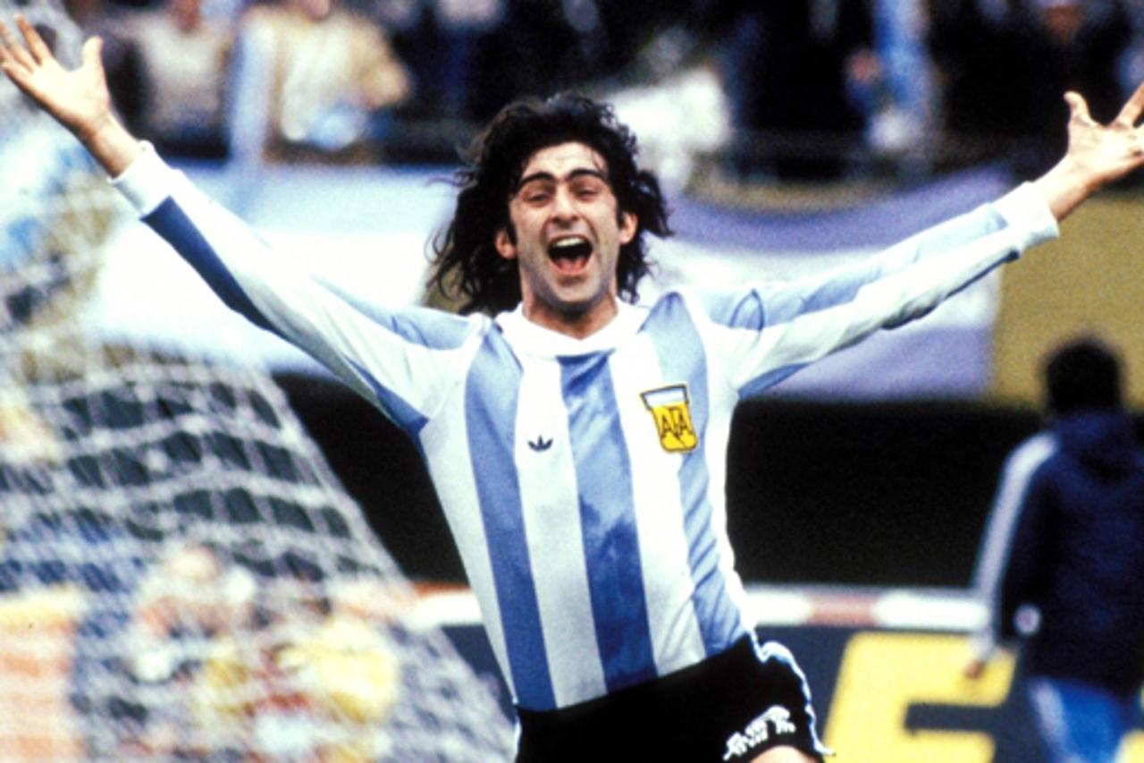 'alberto-kempes'