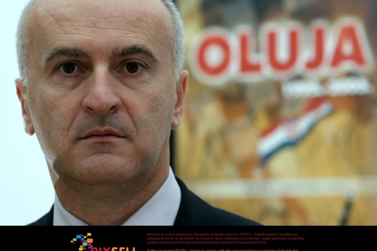 '28.12.2011., Zagreb - Novi ministar hrvatskih branitelja Predrag Matic Fred. Photo: Sanjin Strukic/PIXSELL'