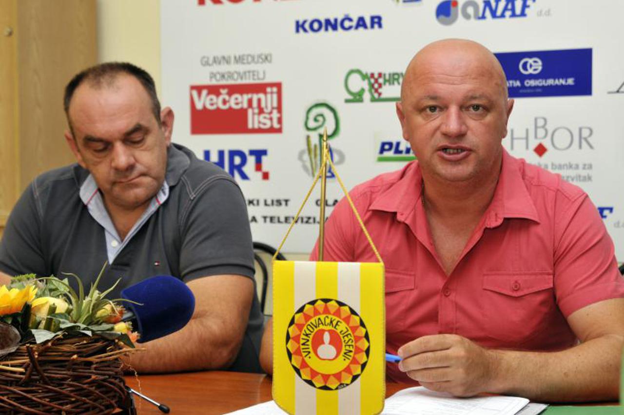 Vinkovačke jeseni (1)