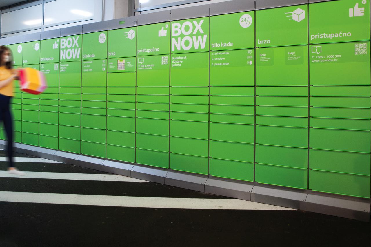 BOX NOW