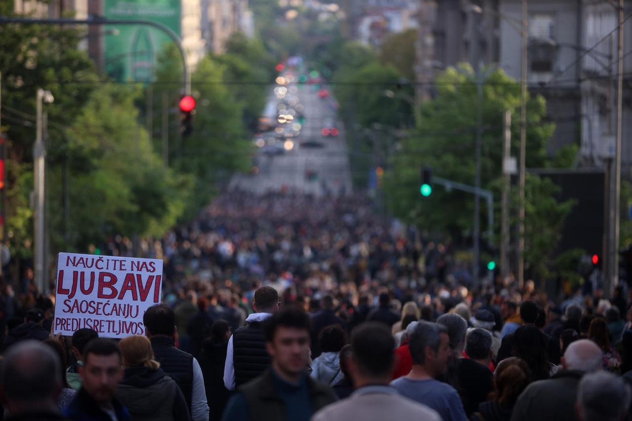 Beograd: Prosvjed "Srbija bez nasilja" organiziran bez obraćanja političara