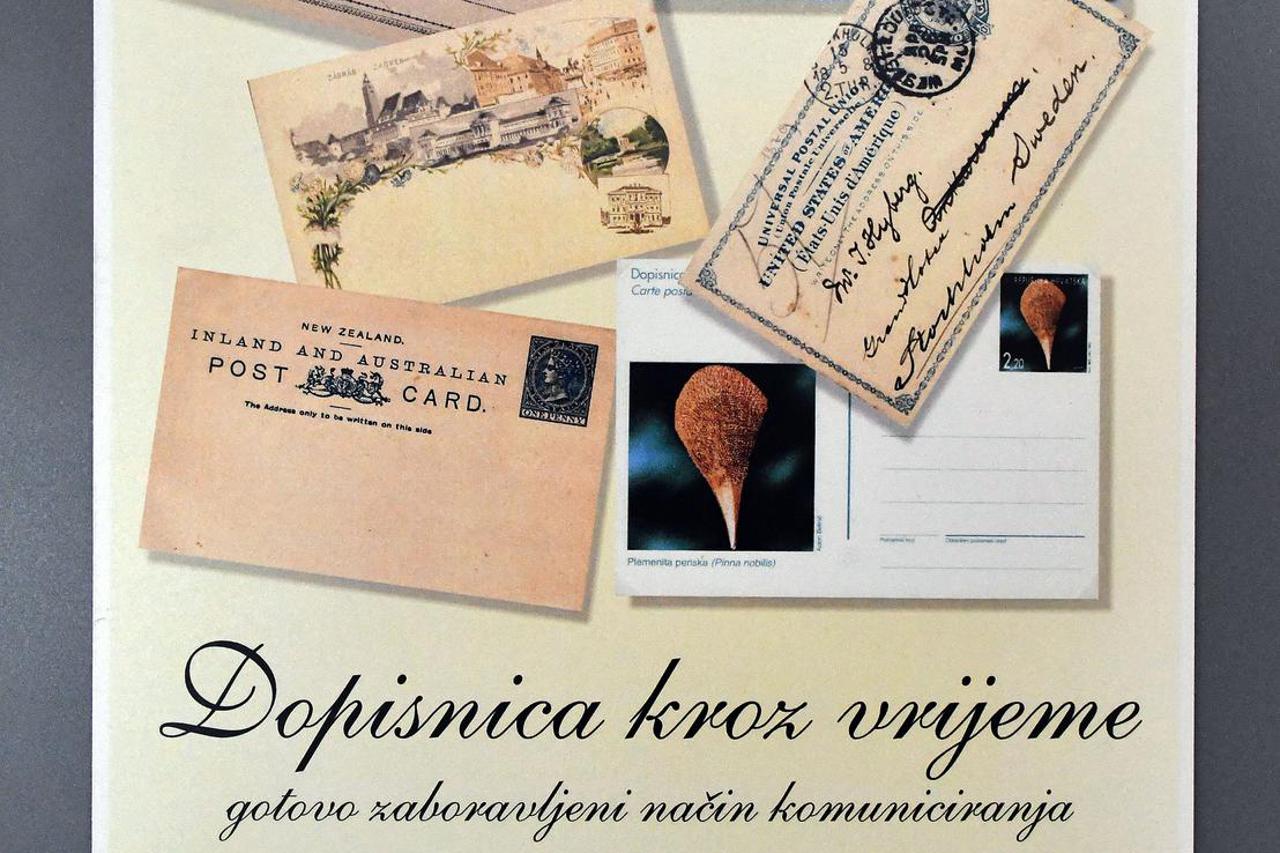 Slavonski Brod: Otvorenje izložbe "Dopisnica kroz vrijeme"