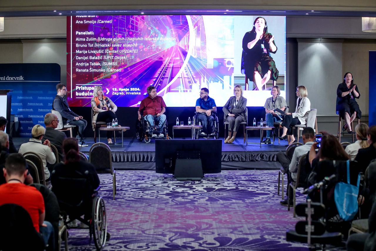 Zagreb: Održana je Hakom konferencija "Iskustvo zlata vrijedi"