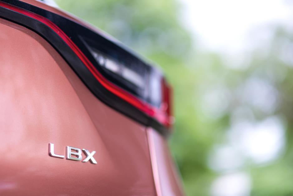Lexus LBX