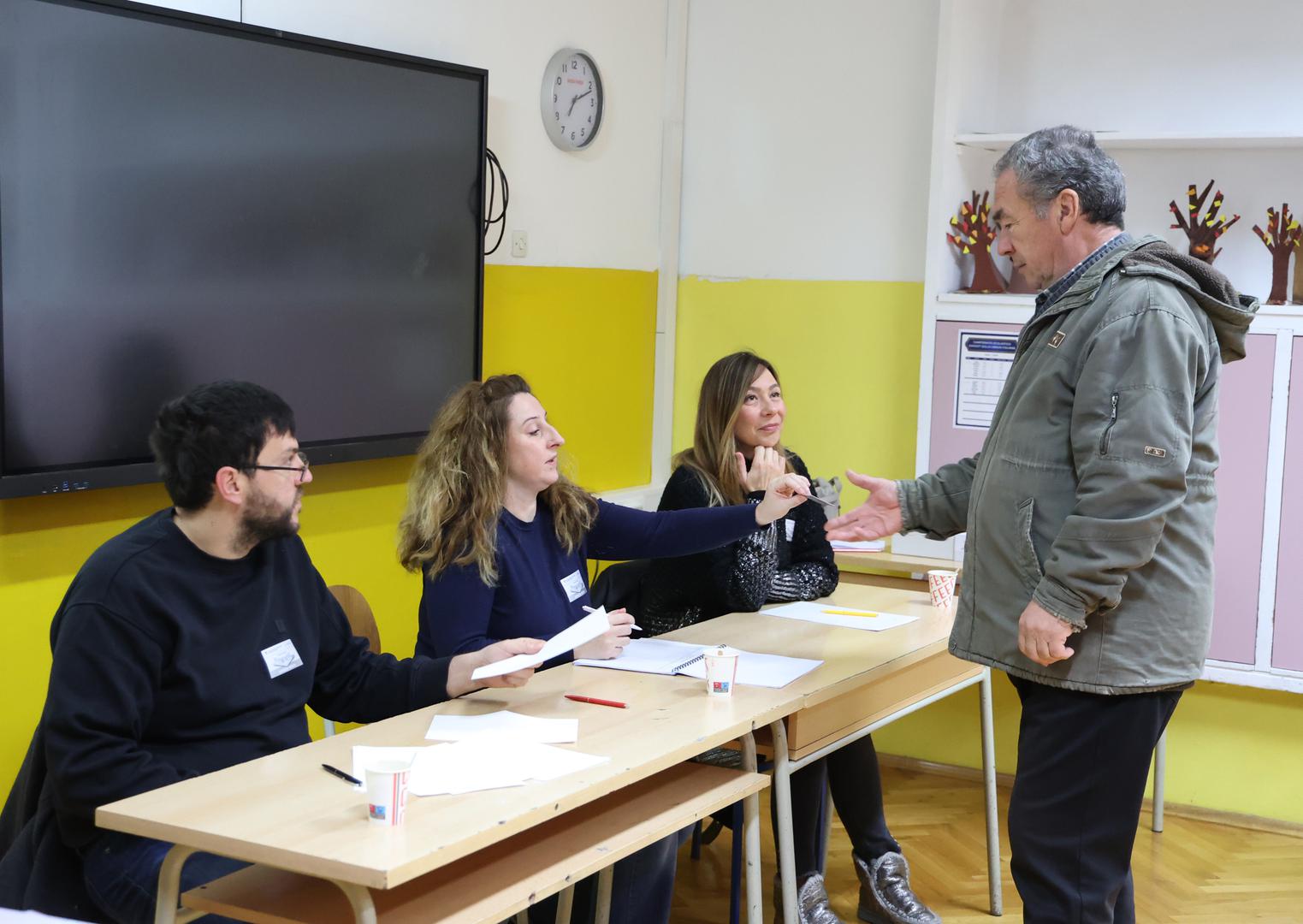 12.01.2025.,Sibenik-.Drugi krug glasovanja za izbor predsjednika Republike Hrvatske. Photo: Dusko Jaramaz/PIXSELL