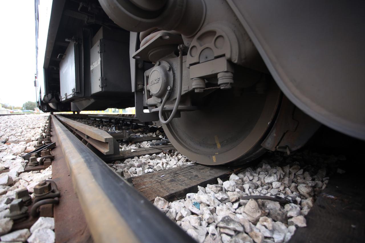 Putnički vlak u Splitu iskočio iz tračnica