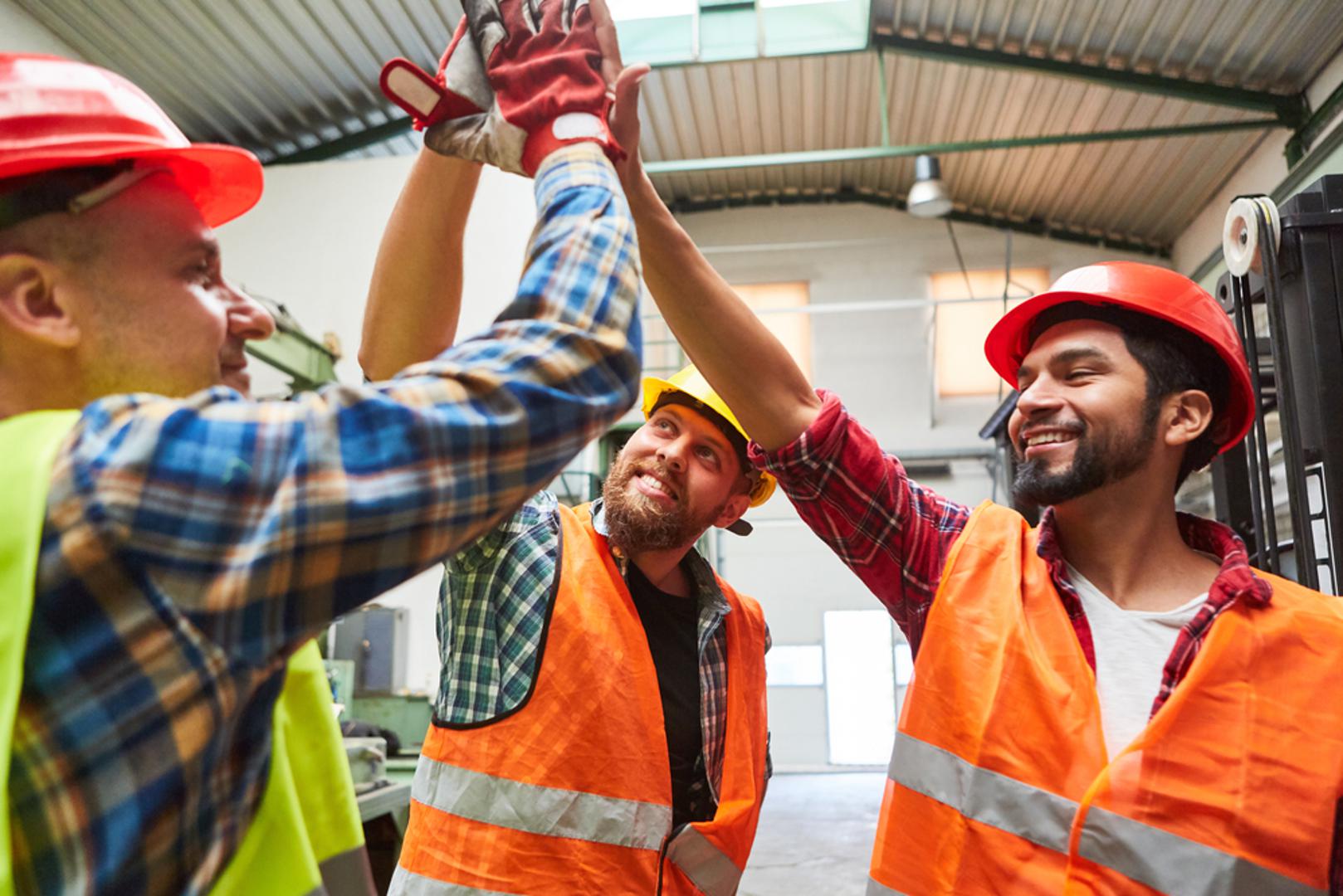 Često su perfekcionisti, teško delegiraju i rijetko su zadovoljni prosjekom, čak i kad ih drugi uvjeravaju da je učinjeno 'dovoljno dobro'. Zbog toga znaju briljirati u karijeri, ali i pregorjeti ako ne postave granice. Naravno, u svemu ovome ima i malo zabave jer horoskop je ogledalo naših navika, a ne stroga dijagnoza.