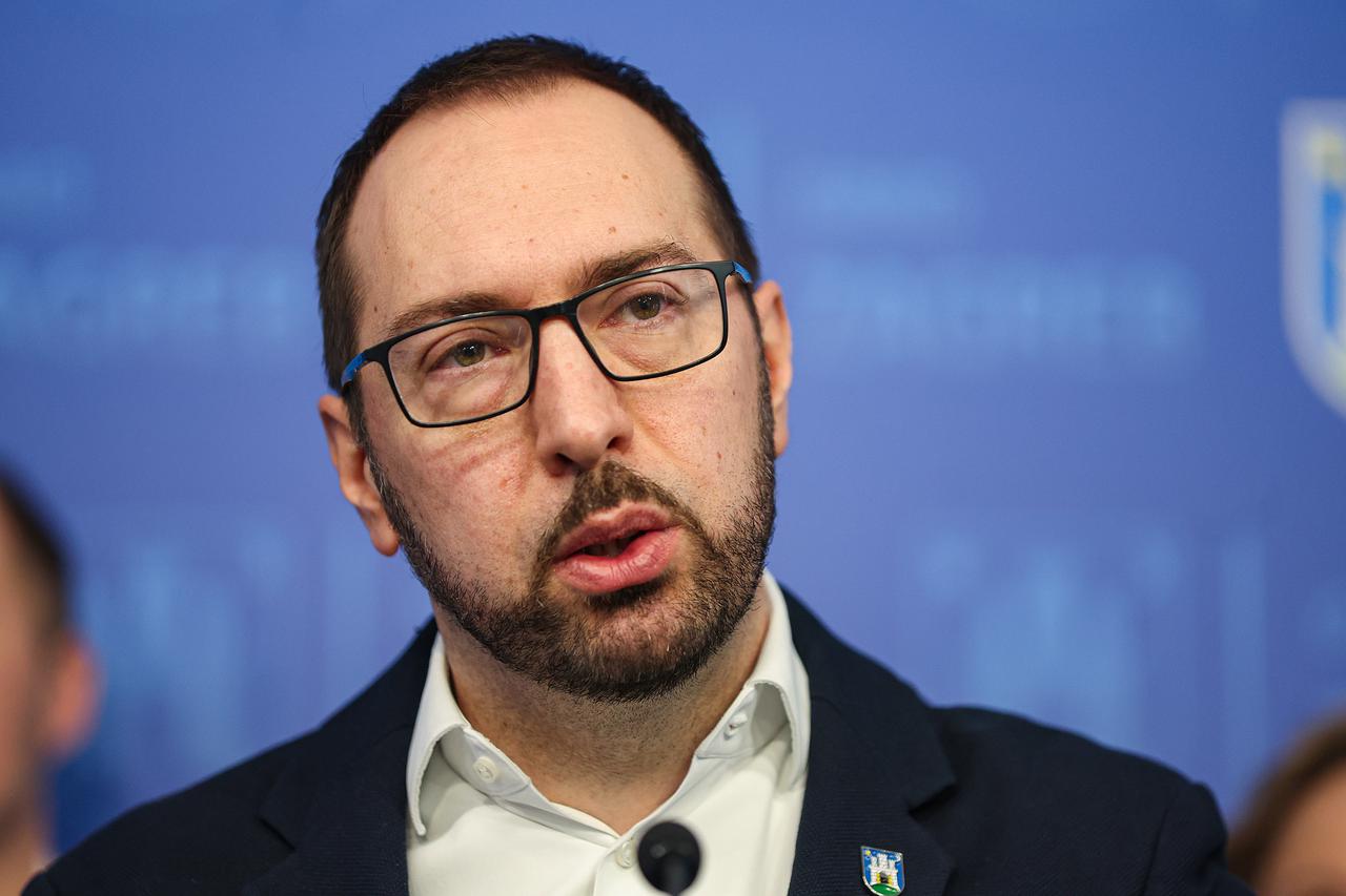 Zagreb: Predstavljen projekt izgradnje i dogradnje osnovnih škola za prelazak u jednosmjensku nastavu