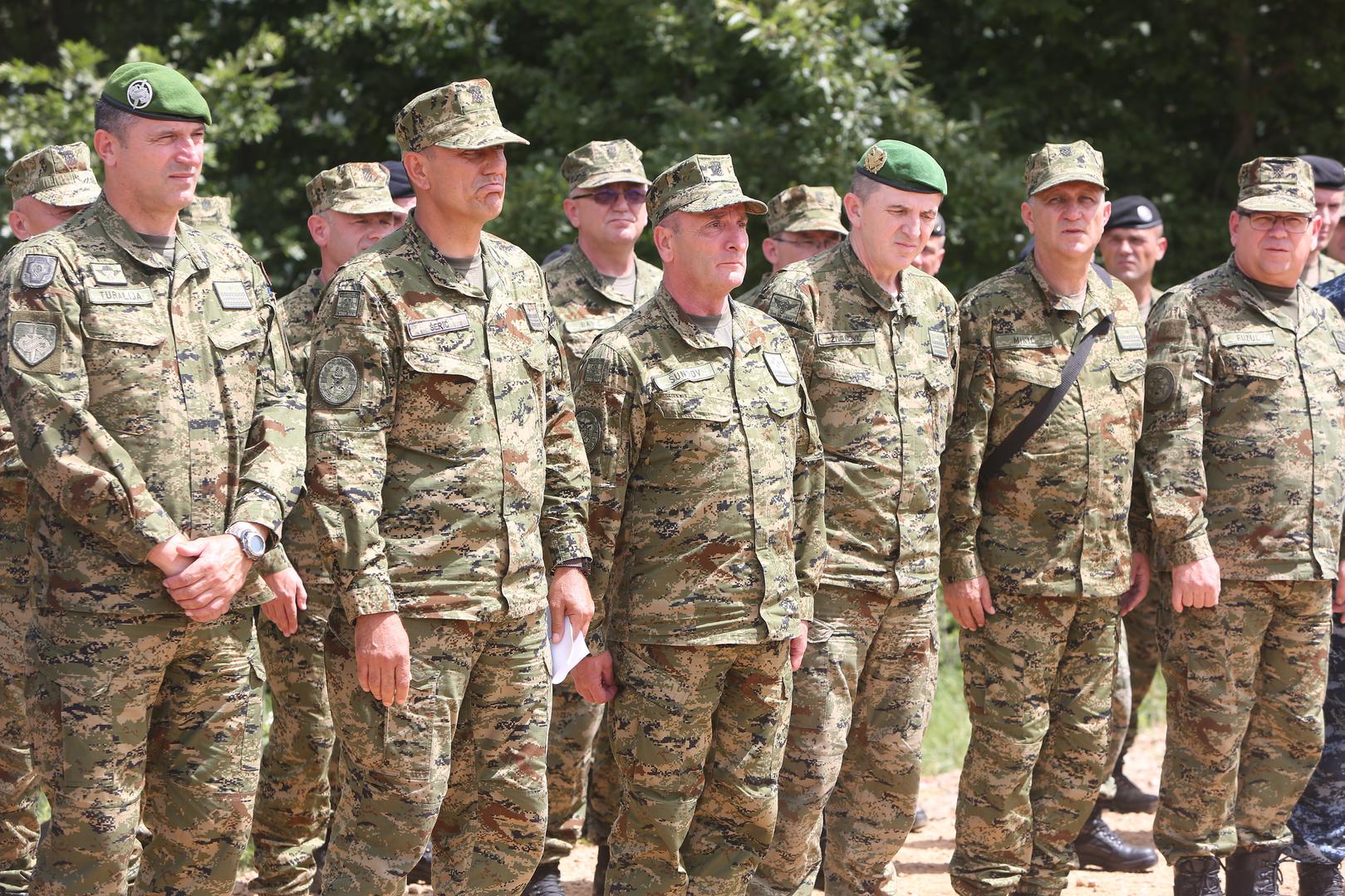 "Značaj ove vježbe je da su po prvi puta prikazane nove sposobnosti HKoV-a i HRZ-a uz potporu postrojbi Zapovjedništva za potporu. Vidjeli smo i intergransko združeno djelovanje kopnenih i zračnih snaga što je najveće bogatstvo ove vježbe", rekao je general Šerić te najavio nastavak procesa modernizacije i opremanje novim sustavima kako bi se povećala ukupna borbena moć postrojbi HKoV-a.