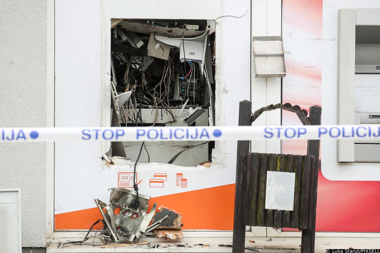 U centru Stubičkih Toplica raznesen bankomat