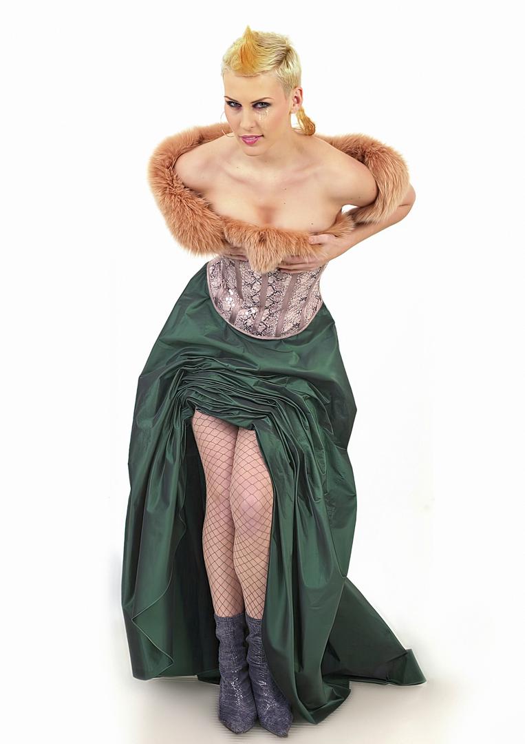 Proteklih nekoliko dana domaći mediji su pisali o njezinoj hrabroj ispovijesti i problemima sa sinom Gašparom, a koji je završio u istražnom zatvoru zbog napada na strane radnike. 