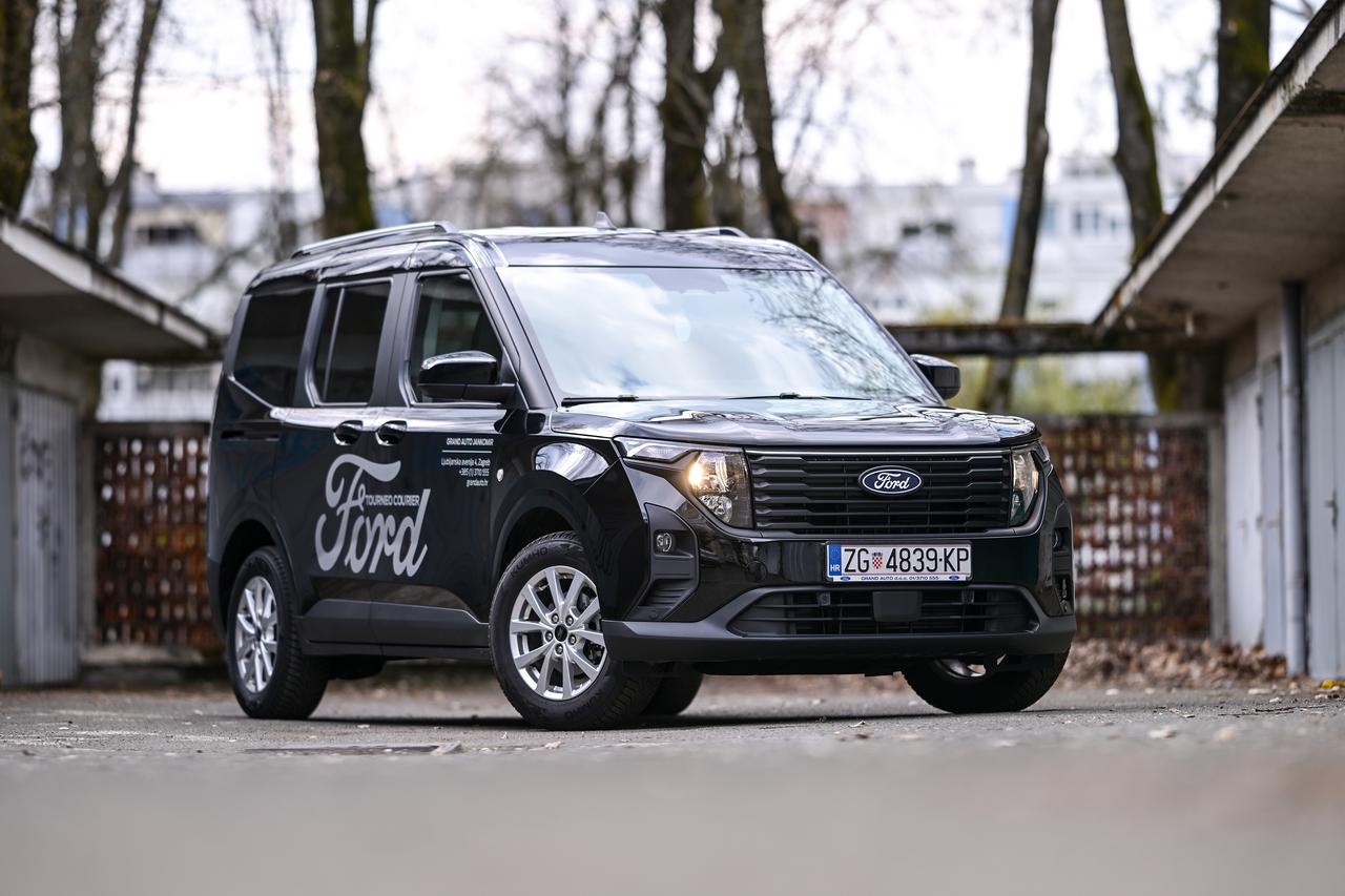 Ford Tourneo Courier