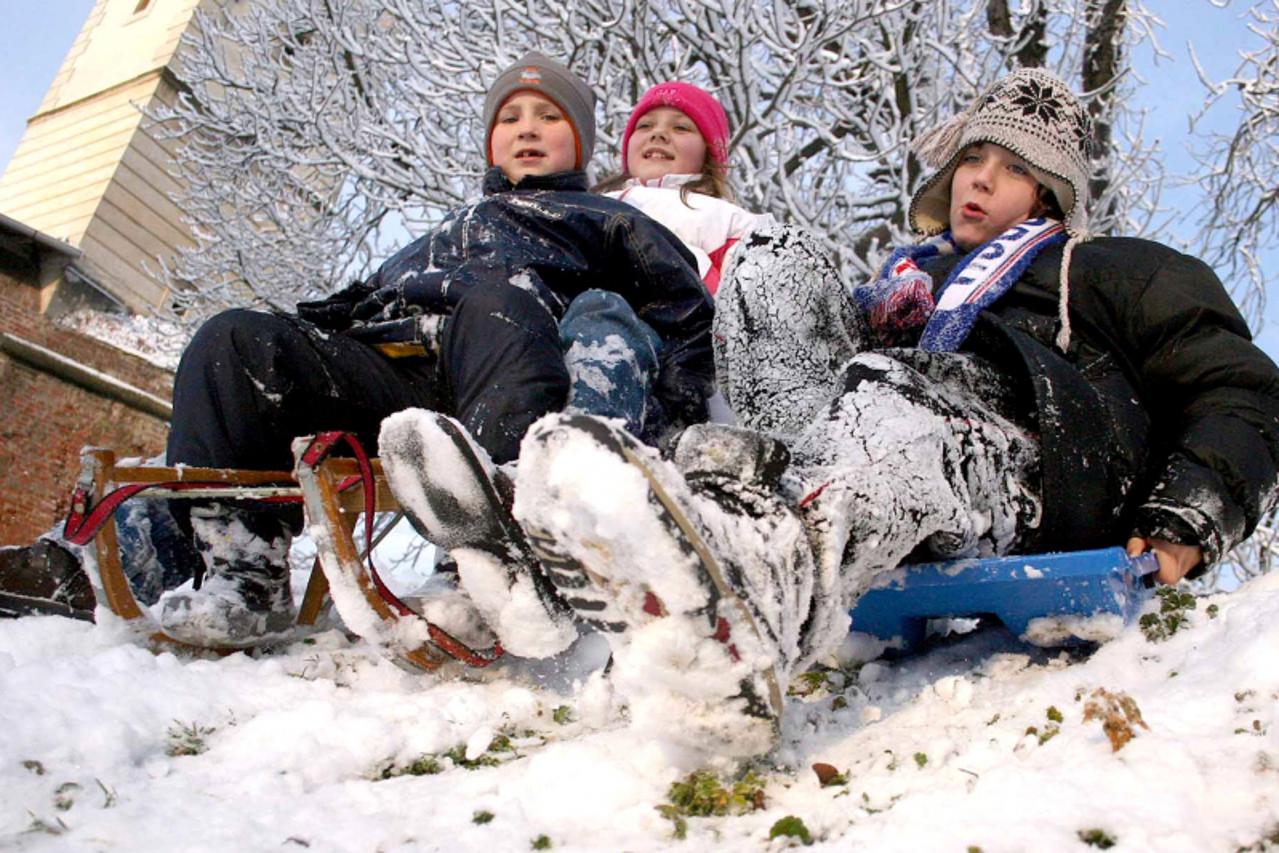 \'VARAZDIN/MEDJIMURJE Cakvoec, 221107 Na sanjkanje i skijanje... Snimio Vjeran Zganec - Rogulja\'