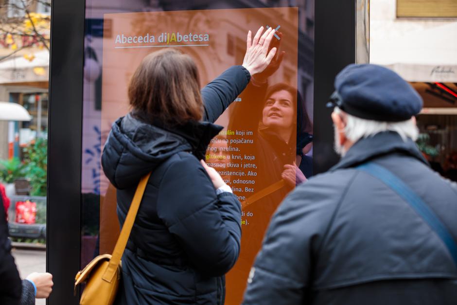 Prva interaktivna izložba o povijesti dijabetesa: Od antike i mrava koji su pomogli otkriti bolest do suvremenih senzora koji oboljelima olakšavaju svakodnevicu