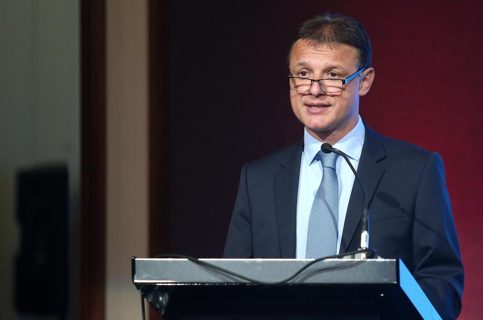 hrvatska kakvu trebamo