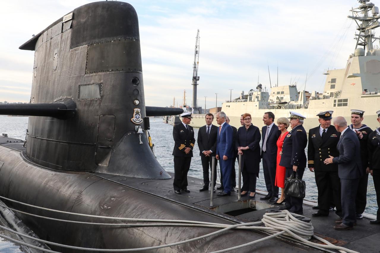 Predsjednik Francuske Emmanuel Macron posjetio je mornaričku bazu u Sydneyu