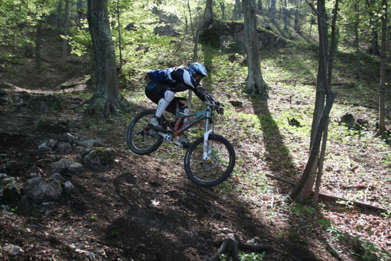 '26.05.2011., Ivanec - Downhill je brdski biciklistički spust i ima status najatraktivnije discipline brdskog biciklizma. Photo: Ljiljana Risek/VLM'
