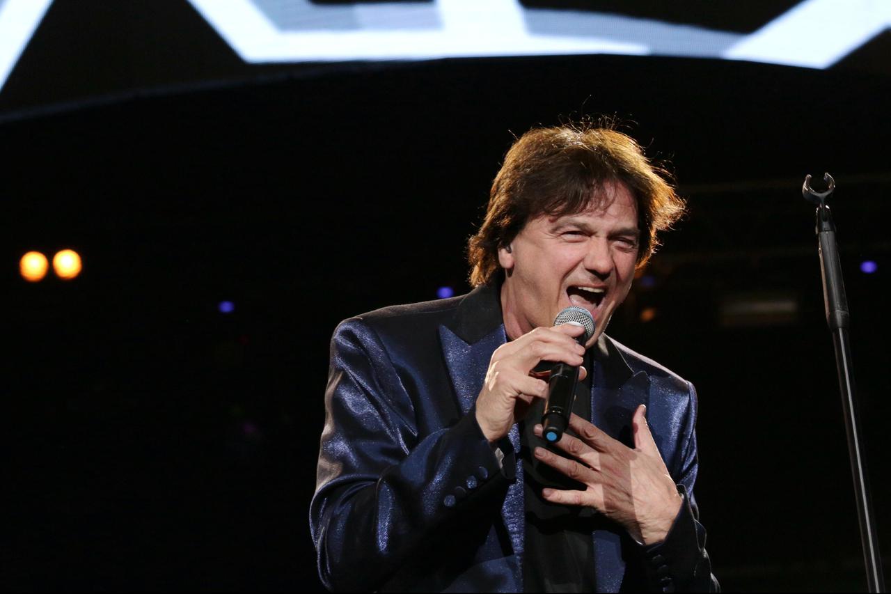 Zdravko Čolić