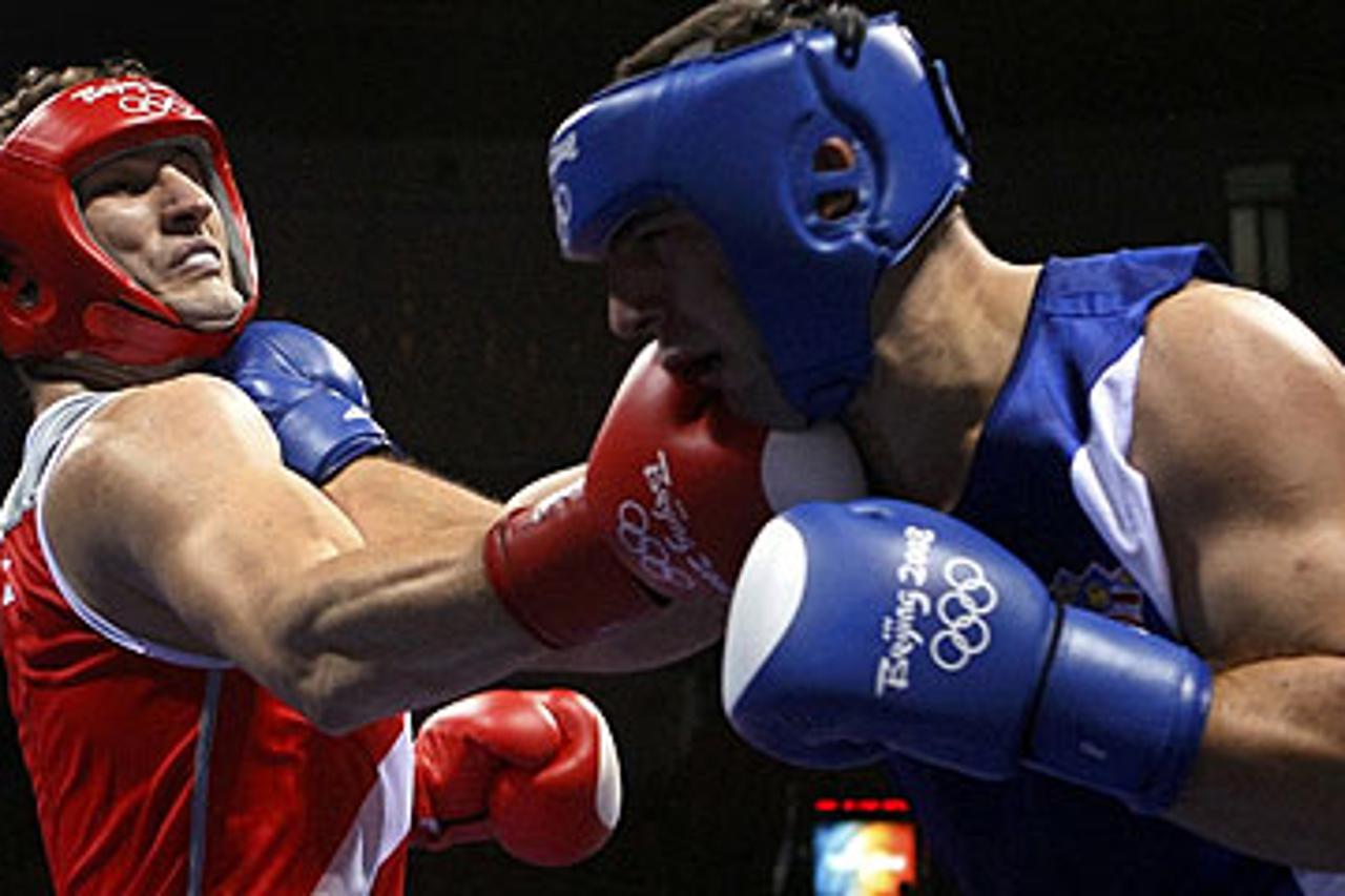 Na OI je Talijan (lijevo) bio bolji