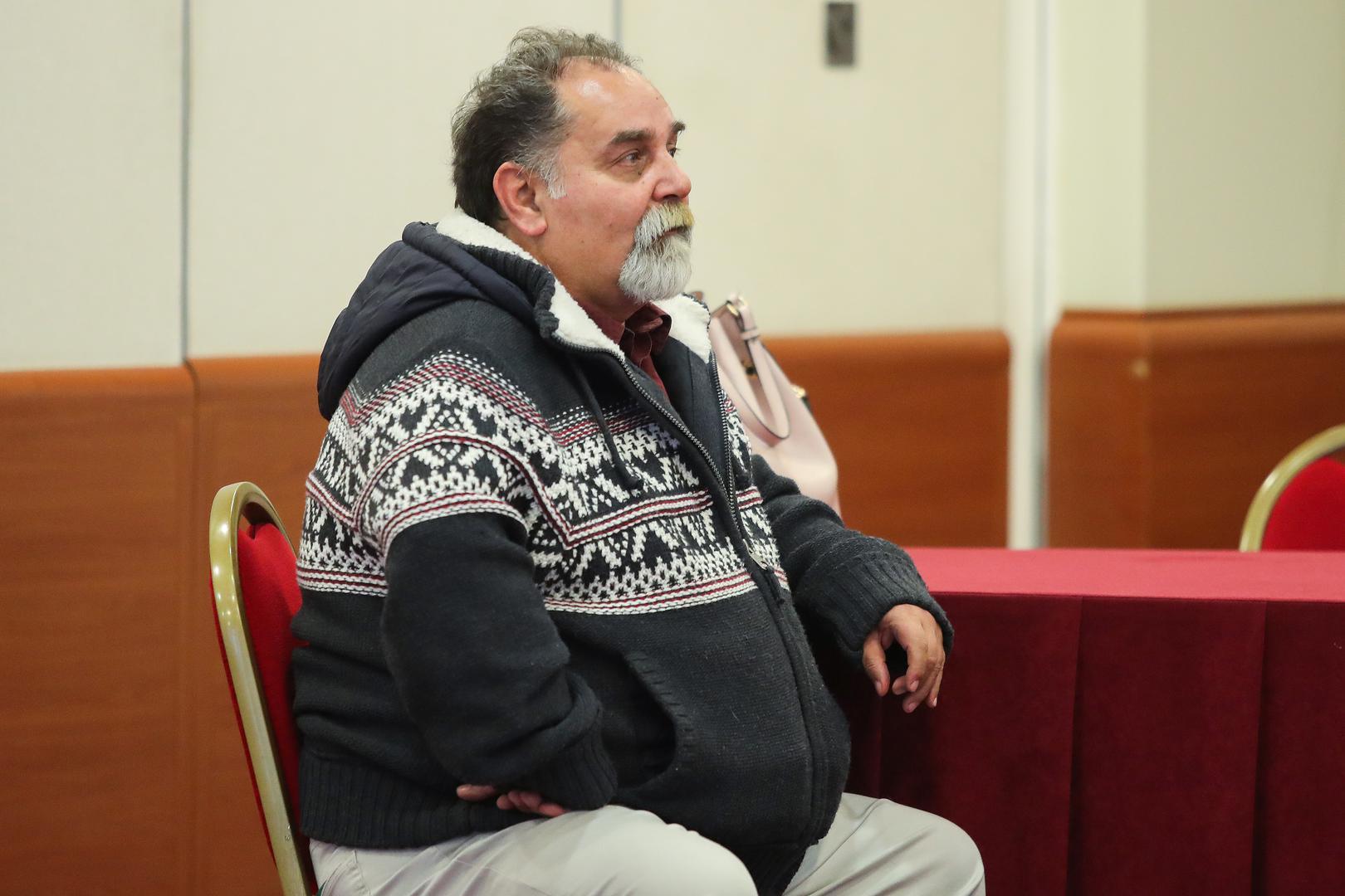 Emisija je postala fenomen, a Pervanu je 2006. donijela nagradu Večernjakov Ekran.